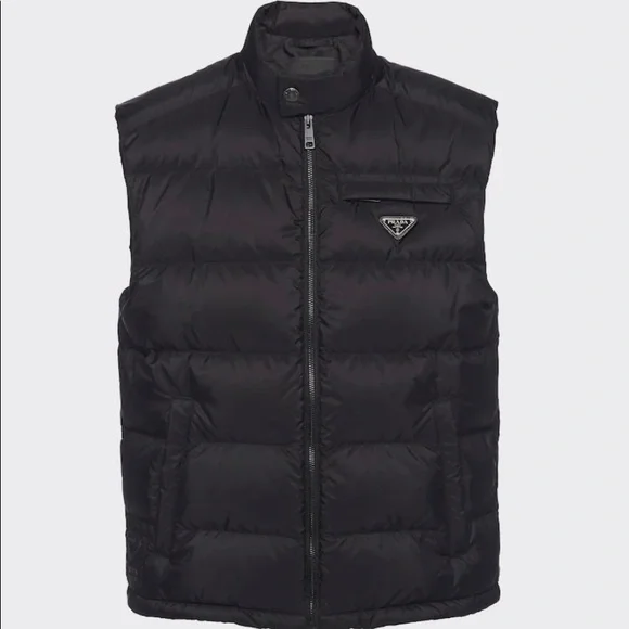 【プラダ・PRADA】WAISTCOAT Prada Light Nylon Down Vest In Black | ModeSens